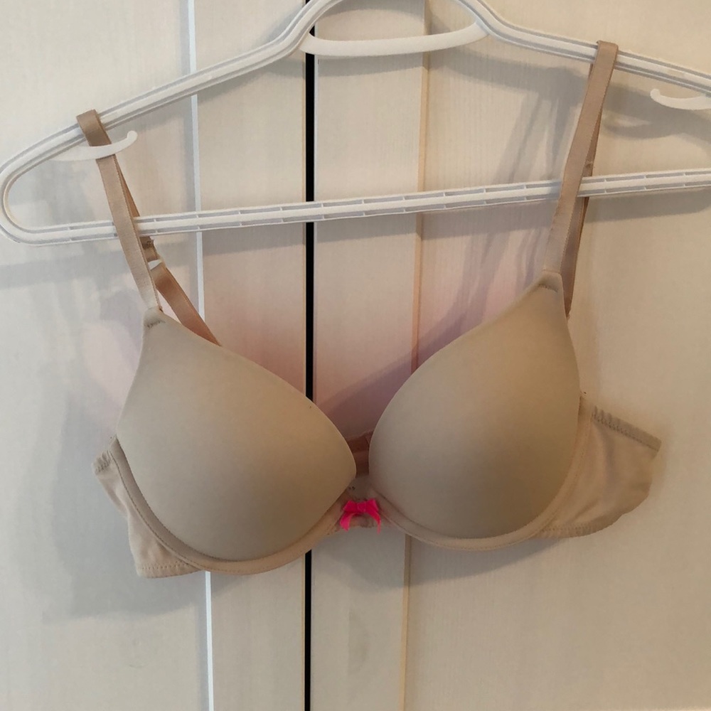 Nude push up bra